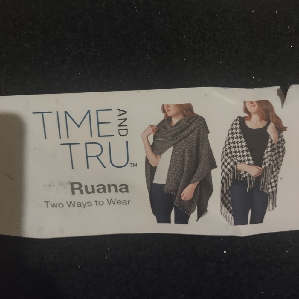 Time and true Ruana - Picture 2 of 3